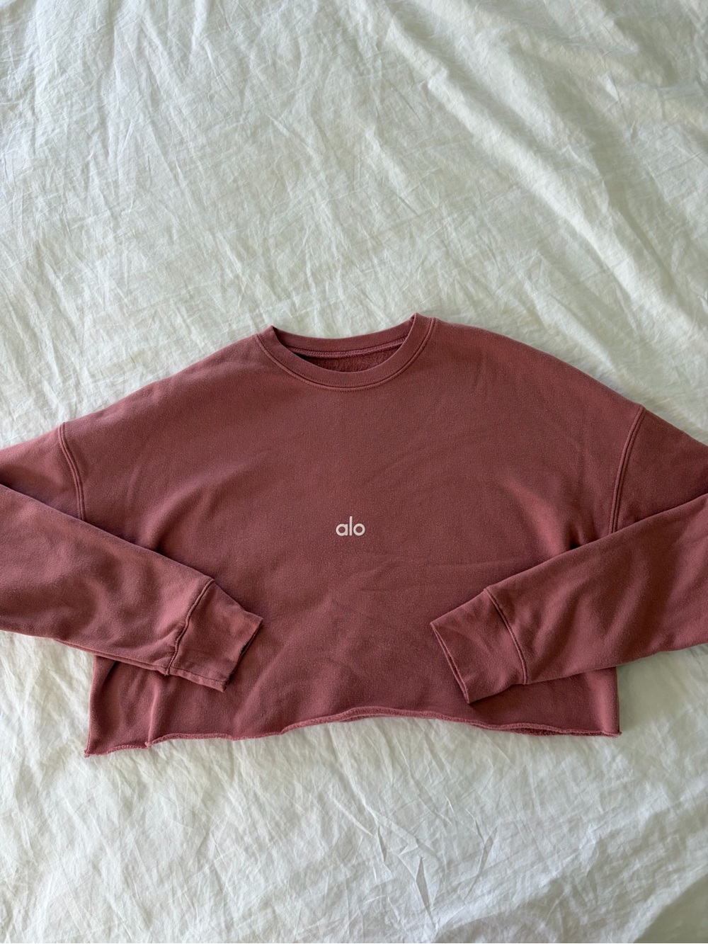 Cropped 'YOGA' Sweatshirt in Dusty Rose